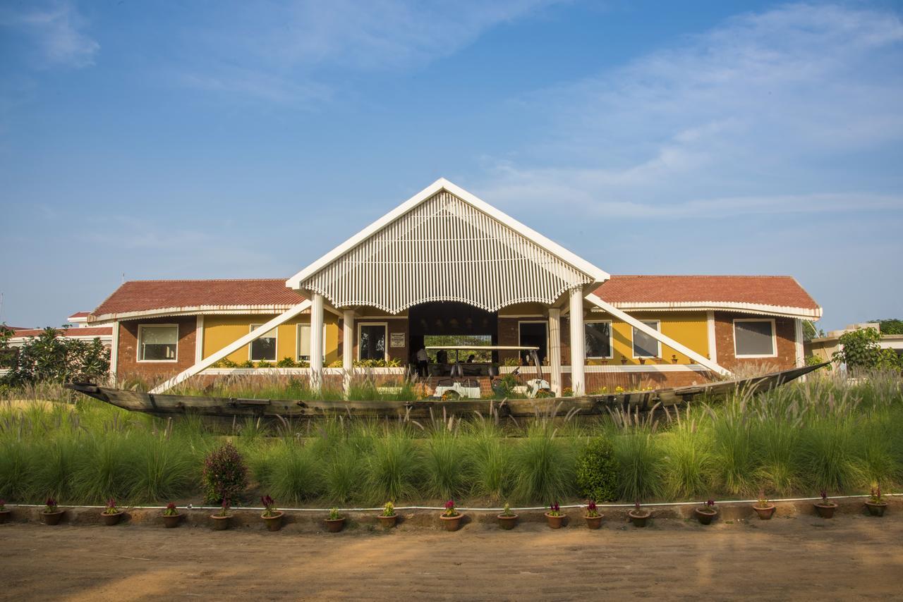 Swosti Chilika Resort Kanaipur Eksteriør bilde