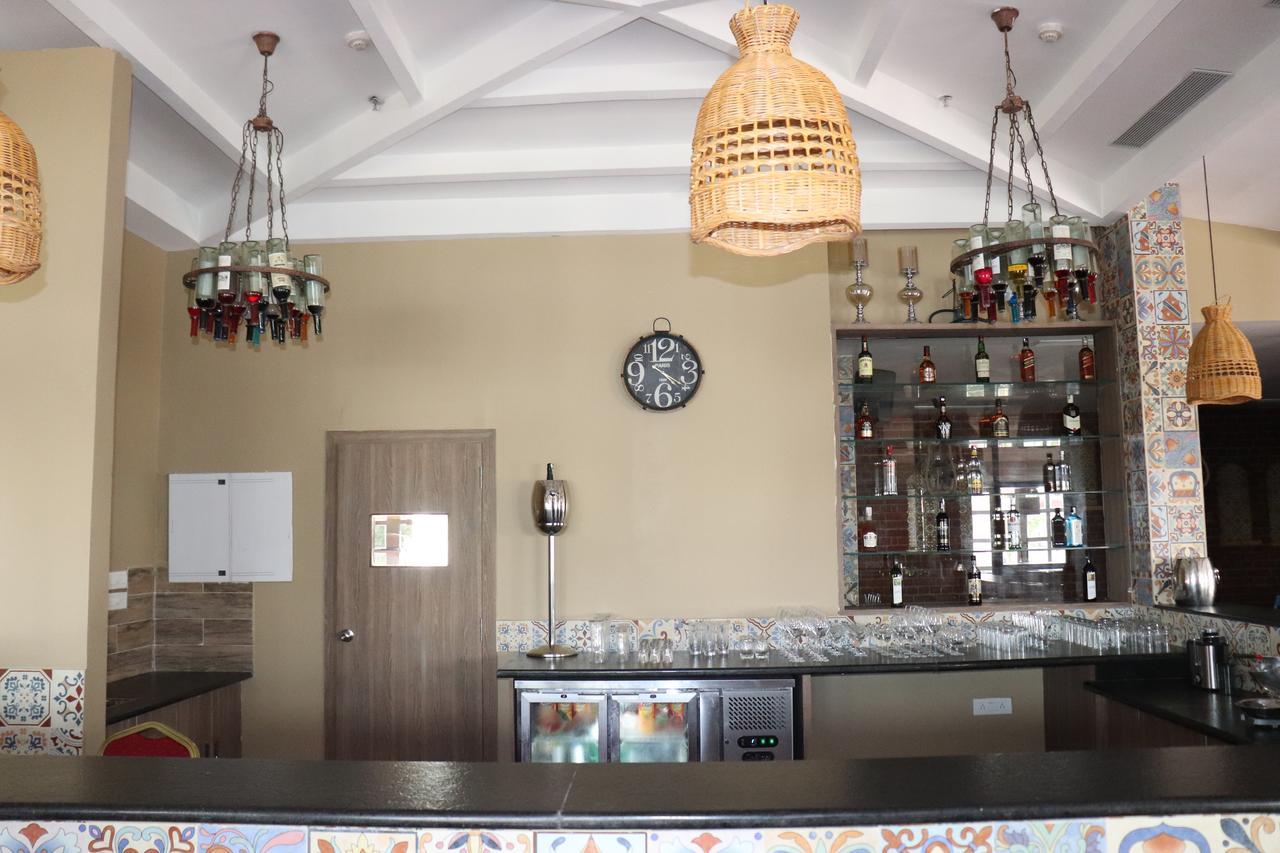 Swosti Chilika Resort Kanaipur Eksteriør bilde