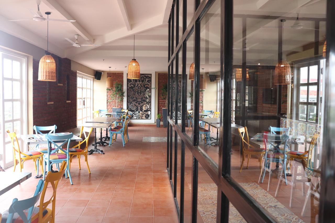 Swosti Chilika Resort Kanaipur Eksteriør bilde